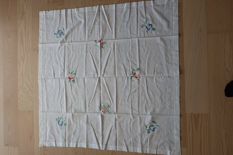 Old table cloth
With embroidery in colours - made by hand
About 100cm x 99cm
In a good condition