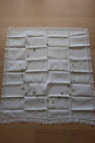 Old table cloth
With embroidery in colours - made by hand
About 103cm x 95cm
In a good condition