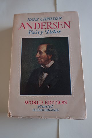 H. C. Andersen
Fairy Tales (eventyr)
Sprog: Engelsk
World Edition
Næsten 400 sider