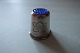 Old thimbles made of silver
With a blue Fluss
Stamp "HJ" Sterling "9"