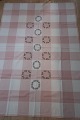 An old table tuch
With very well done embroidery, made by hand
180cm x 125cm