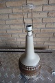 Søholm Bordlampe med smukt mønsterSøholm nr. 3070Stemplet: Søholm - Denmark - Stentøj - 3070H: 36cm